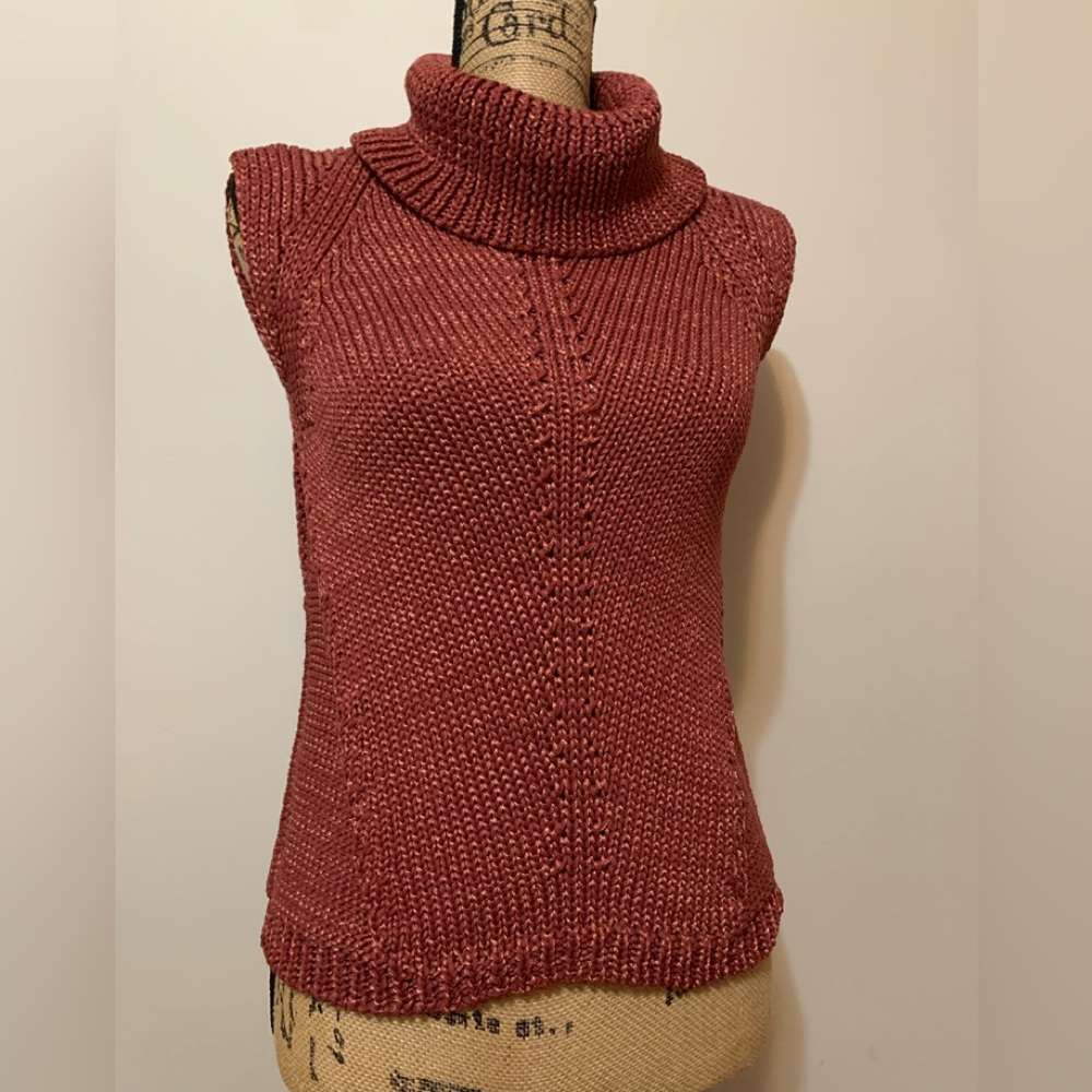 WHBM ladies copper mauve chunky knit semi cap sleeve pullover in size Med? LNWOT